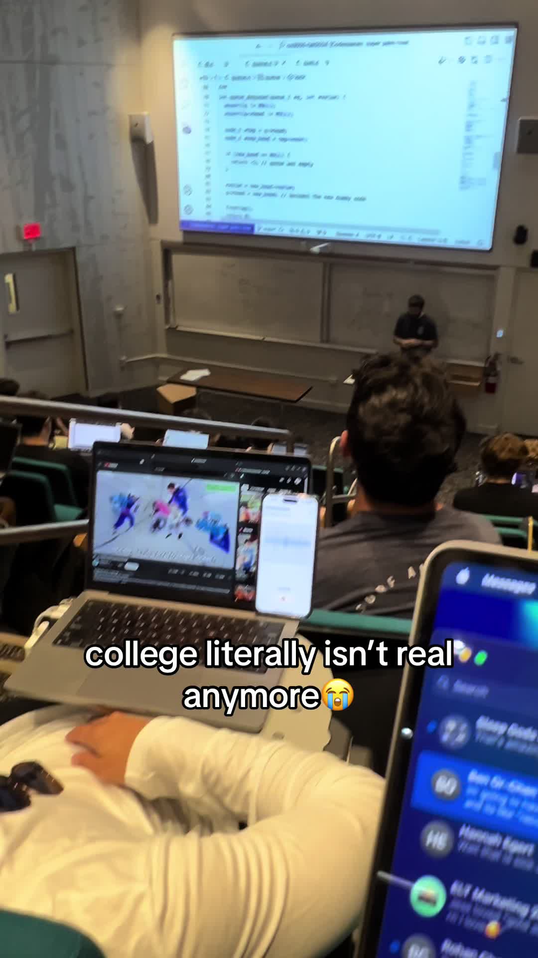 college literally isn’t real anymore😭