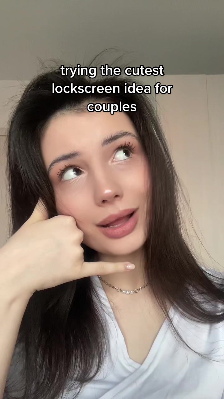 trying the cutest lockscreen idea for couples