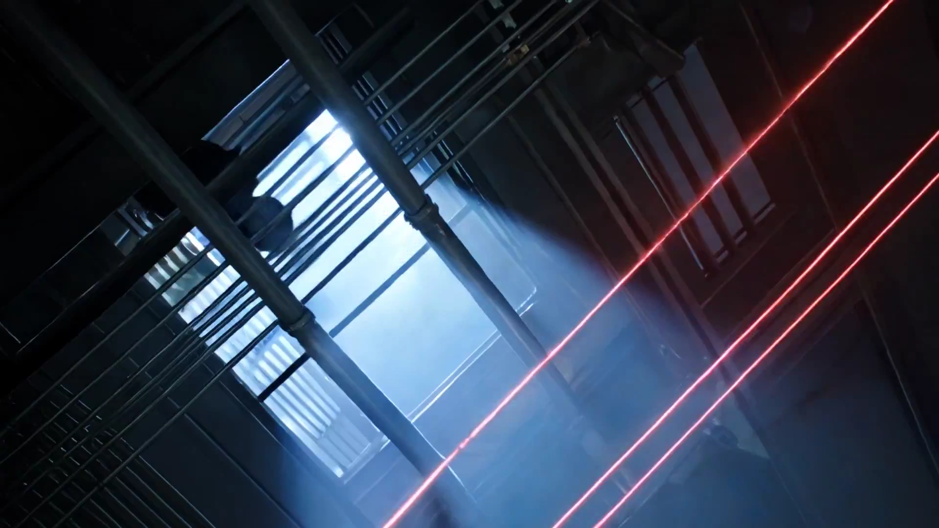 Cinematic Heist in 10 Seconds: Thief's Graceful Escape