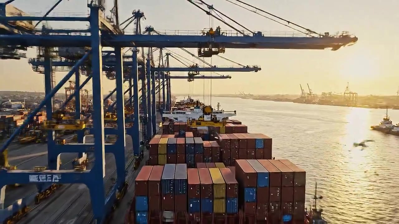 Dawn at the Shipyard: A Symphony of Industry