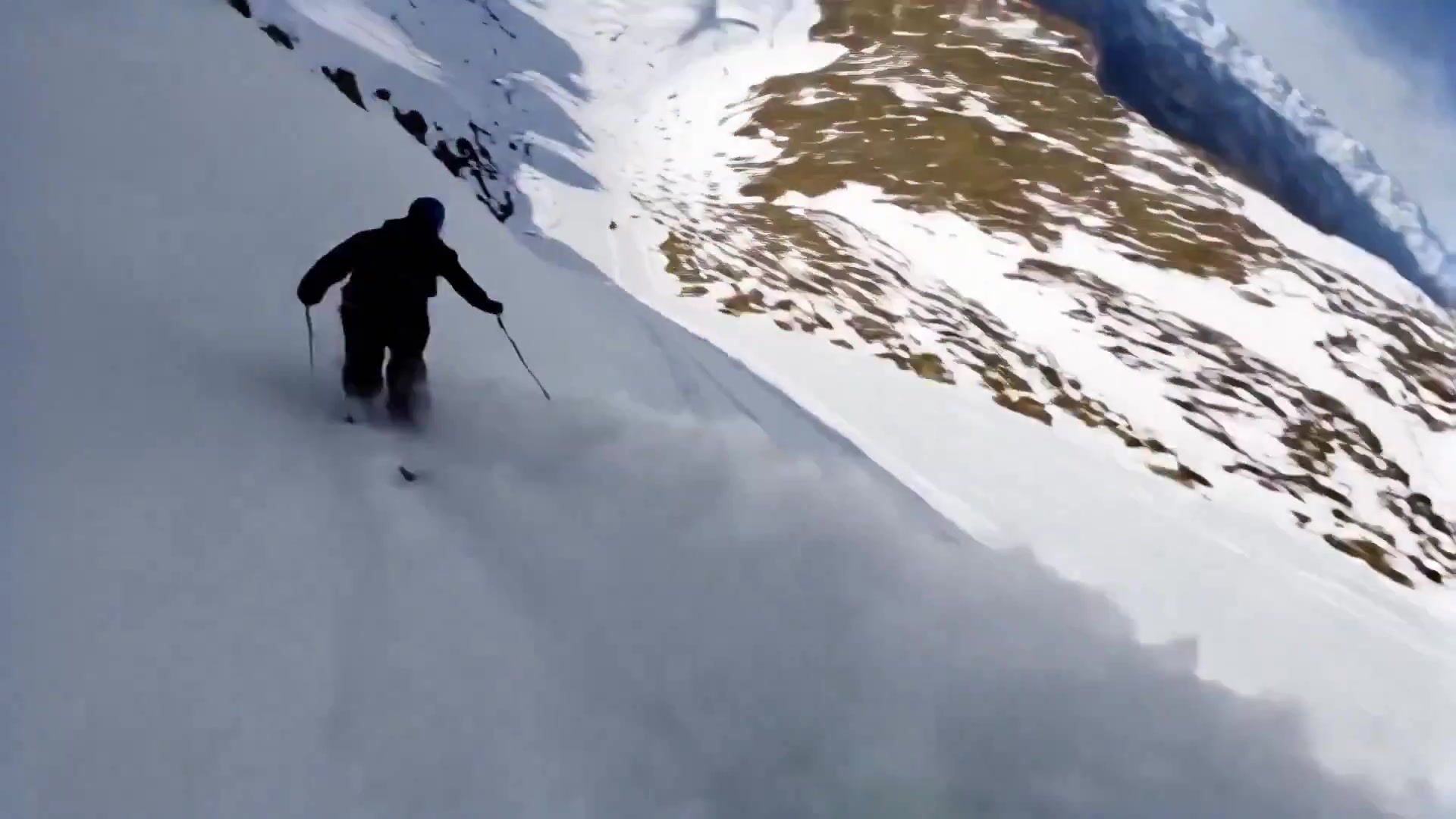 Extreme Speed: Alpine Skiing in Action