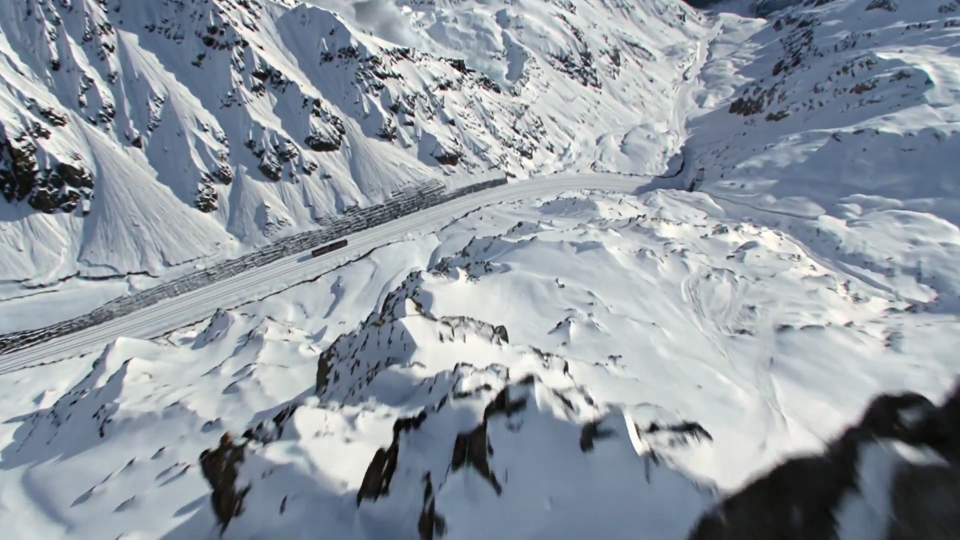 Race Against the Avalanche: A Train's Thrilling Descent