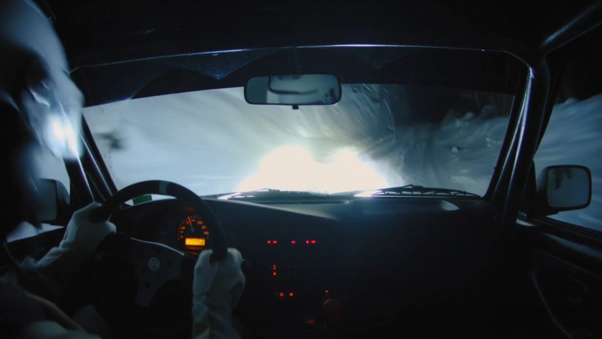 Rally Night: Thrills in the Snow